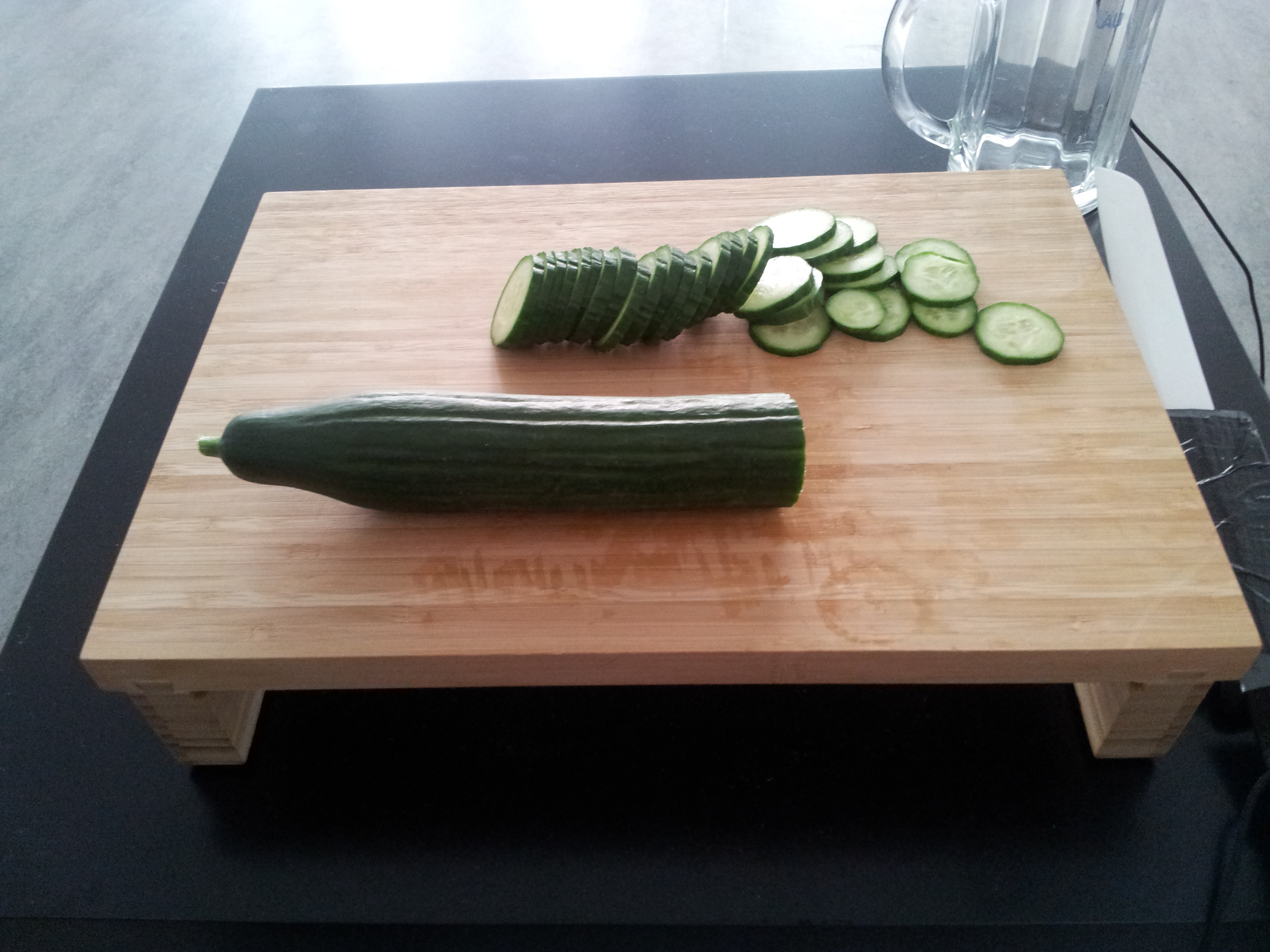cucumber cutting setup (before second phase)