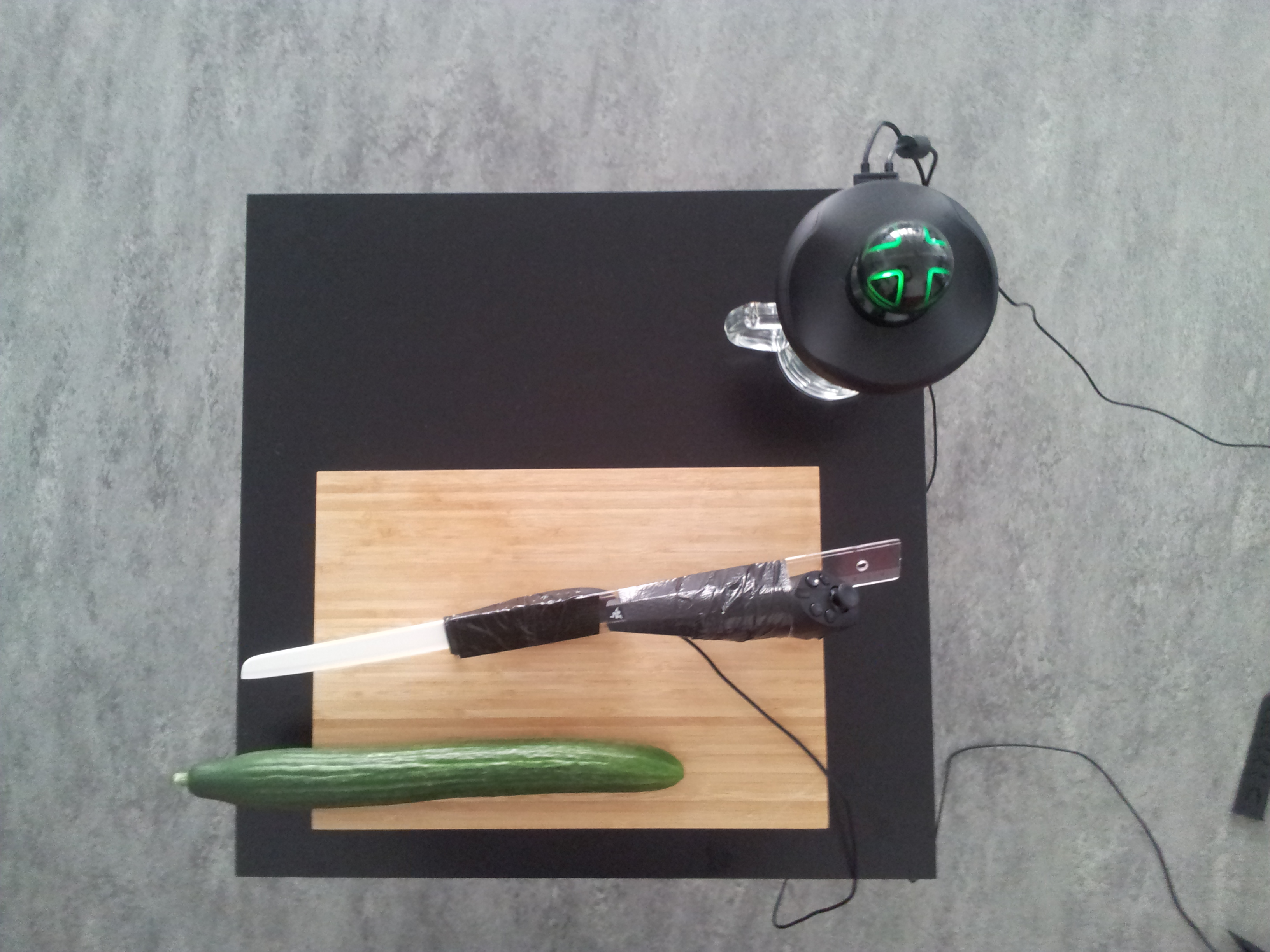 cucumber cutting setup (top)